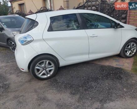 Белый Рено Зое, объемом двигателя 0 л и пробегом 81 тыс. км за 7977 $, фото 8 на Automoto.ua