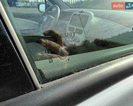 Белый Рено Зое, объемом двигателя 0 л и пробегом 112 тыс. км за 8900 $, фото 27 на Automoto.ua