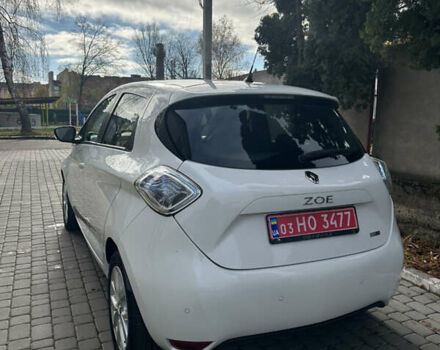 Білий Рено Зое, об'ємом двигуна 0 л та пробігом 102 тис. км за 9500 $, фото 6 на Automoto.ua