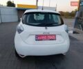 Белый Рено Зое, объемом двигателя 0 л и пробегом 65 тыс. км за 10250 $, фото 4 на Automoto.ua