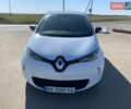 Белый Рено Зое, объемом двигателя 0 л и пробегом 65 тыс. км за 8500 $, фото 1 на Automoto.ua