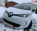 Белый Рено Зое, объемом двигателя 0 л и пробегом 159 тыс. км за 9200 $, фото 12 на Automoto.ua