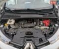 Белый Рено Зое, объемом двигателя 0 л и пробегом 95 тыс. км за 8699 $, фото 35 на Automoto.ua