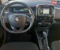 Белый Рено Зое, объемом двигателя 0 л и пробегом 72 тыс. км за 10500 $, фото 13 на Automoto.ua