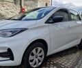 Белый Рено Зое, объемом двигателя 0 л и пробегом 40 тыс. км за 13800 $, фото 2 на Automoto.ua