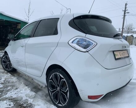 Белый Рено Зое, объемом двигателя 0 л и пробегом 159 тыс. км за 8999 $, фото 5 на Automoto.ua