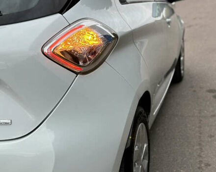 Рено Зое 2019 в Дрогобыче на Automoto.ua Белый Рено Зое, объемом двигателя 0 л и пробегом 90 тыс. км за 8499 $, фото 27 на Automoto.ua
