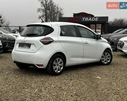 Белый Рено Зое, объемом двигателя 0 л и пробегом 68 тыс. км за 11499 $, фото 7 на Automoto.ua