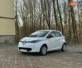 Белый Рено Зое, объемом двигателя 0 л и пробегом 55 тыс. км за 9500 $, фото 2 на Automoto.ua