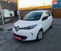 Белый Рено Зое, объемом двигателя 0 л и пробегом 65 тыс. км за 10250 $, фото 11 на Automoto.ua