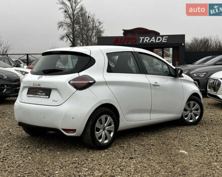 Белый Рено Зое, объемом двигателя 0 л и пробегом 68 тыс. км за 11499 $, фото 9 на Automoto.ua