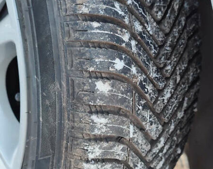 Белый Рено Зое, объемом двигателя 0 л и пробегом 66 тыс. км за 10200 $, фото 11 на Automoto.ua