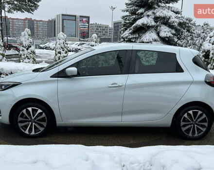 Белый Рено Зое, объемом двигателя 0 л и пробегом 120 тыс. км за 12999 $, фото 3 на Automoto.ua