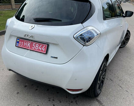 Рено Зое 2019 в Луцке на Automoto.ua Белый Рено Зое, объемом двигателя 0 л и пробегом 70 тыс. км за 11400 $, фото 3 на Automoto.ua