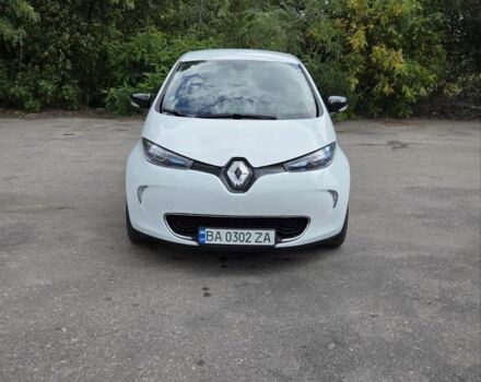 Білий Рено Зое, об'ємом двигуна 0 л та пробігом 32 тис. км за 267 $, фото 2 на Automoto.ua