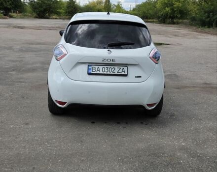 Білий Рено Зое, об'ємом двигуна 0 л та пробігом 32 тис. км за 267 $, фото 3 на Automoto.ua