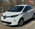 Белый Рено Зое, объемом двигателя 0 л и пробегом 13 тыс. км за 9100 $, фото 1 на Automoto.ua