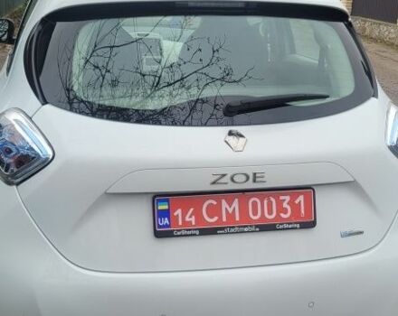 Білий Рено Зое, об'ємом двигуна 0 л та пробігом 73 тис. км за 8700 $, фото 4 на Automoto.ua