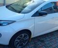 Белый Рено Зое, объемом двигателя 0 л и пробегом 76 тыс. км за 8700 $, фото 1 на Automoto.ua