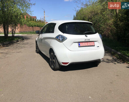 Білий Рено Зое, об'ємом двигуна 0 л та пробігом 50 тис. км за 9750 $, фото 8 на Automoto.ua