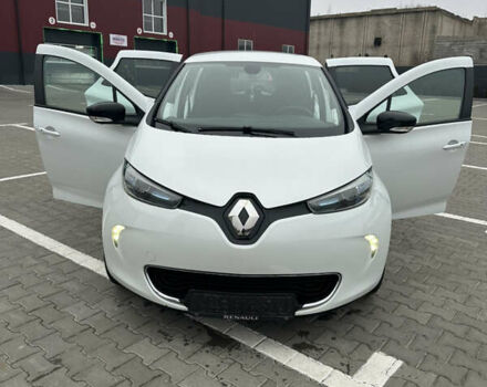 Білий Рено Зое, об'ємом двигуна 0 л та пробігом 103 тис. км за 9700 $, фото 7 на Automoto.ua
