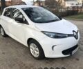 Белый Рено Зое, объемом двигателя 0 л и пробегом 8 тыс. км за 15350 $, фото 2 на Automoto.ua