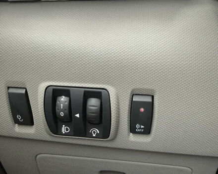 Білий Рено Зое, об'ємом двигуна 0 л та пробігом 59 тис. км за 9200 $, фото 24 на Automoto.ua