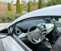 Белый Рено Зое, объемом двигателя 0 л и пробегом 65 тыс. км за 10500 $, фото 10 на Automoto.ua