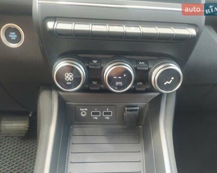 Белый Рено Зое, объемом двигателя 0 л и пробегом 24 тыс. км за 12700 $, фото 9 на Automoto.ua
