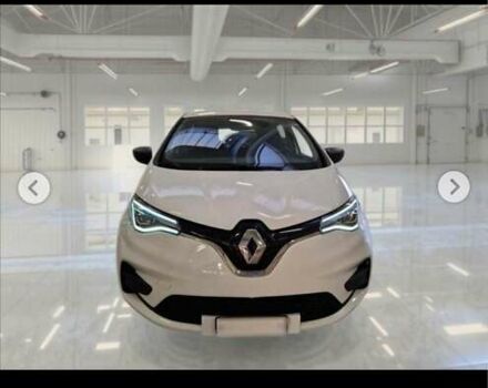 Белый Рено Зое, объемом двигателя 0 л и пробегом 39 тыс. км за 12300 $, фото 51 на Automoto.ua