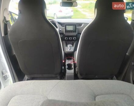 Белый Рено Зое, объемом двигателя 0 л и пробегом 24 тыс. км за 12700 $, фото 12 на Automoto.ua