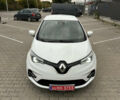 Белый Рено Зое, объемом двигателя 0 л и пробегом 88 тыс. км за 12300 $, фото 4 на Automoto.ua