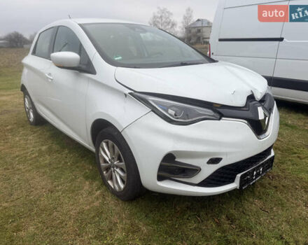 Белый Рено Зое, объемом двигателя 0 л и пробегом 33 тыс. км за 6950 $, фото 1 на Automoto.ua