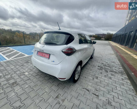 Белый Рено Зое, объемом двигателя 0 л и пробегом 70 тыс. км за 12999 $, фото 3 на Automoto.ua