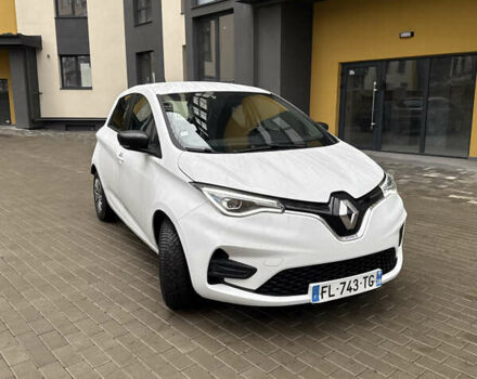 Білий Рено Зое, об'ємом двигуна 0 л та пробігом 69 тис. км за 11800 $, фото 4 на Automoto.ua