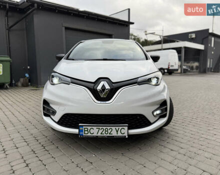 Белый Рено Зое, объемом двигателя 0 л и пробегом 36 тыс. км за 12900 $, фото 39 на Automoto.ua