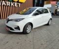 Белый Рено Зое, объемом двигателя 0 л и пробегом 78 тыс. км за 11850 $, фото 9 на Automoto.ua