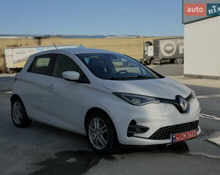Белый Рено Зое, объемом двигателя 0 л и пробегом 93 тыс. км за 11500 $, фото 2 на Automoto.ua