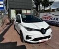 Белый Рено Зое, объемом двигателя 0 л и пробегом 165 тыс. км за 8990 $, фото 3 на Automoto.ua