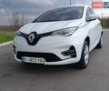 Белый Рено Зое, объемом двигателя 0 л и пробегом 50 тыс. км за 13700 $, фото 1 на Automoto.ua