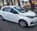 Белый Рено Зое, объемом двигателя 0 л и пробегом 83 тыс. км за 11899 $, фото 1 на Automoto.ua