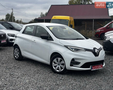 Белый Рено Зое, объемом двигателя 0 л и пробегом 41 тыс. км за 11600 $, фото 1 на Automoto.ua