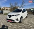 Белый Рено Зое, объемом двигателя 0 л и пробегом 56 тыс. км за 12500 $, фото 6 на Automoto.ua