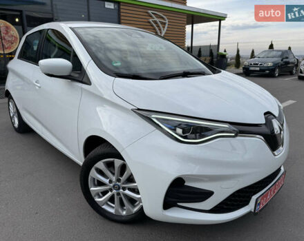 Білий Рено Зое, об'ємом двигуна 0 л та пробігом 84 тис. км за 11999 $, фото 13 на Automoto.ua