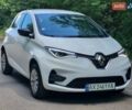 Белый Рено Зое, объемом двигателя 0 л и пробегом 111 тыс. км за 10700 $, фото 1 на Automoto.ua
