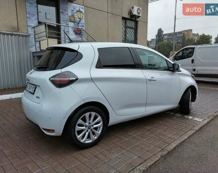 Белый Рено Зое, объемом двигателя 0 л и пробегом 112 тыс. км за 12400 $, фото 6 на Automoto.ua