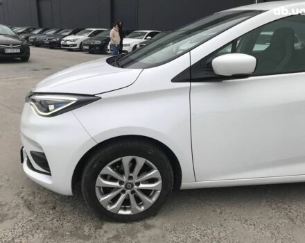 Білий Рено Зое, об'ємом двигуна 0 л та пробігом 40 тис. км за 13790 $, фото 21 на Automoto.ua