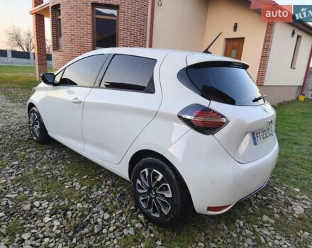 Білий Рено Зое, об'ємом двигуна 0 л та пробігом 98 тис. км за 10950 $, фото 14 на Automoto.ua
