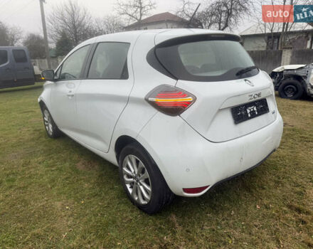 Белый Рено Зое, объемом двигателя 0 л и пробегом 33 тыс. км за 6950 $, фото 4 на Automoto.ua