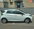 Белый Рено Зое, объемом двигателя 0 л и пробегом 57 тыс. км за 13000 $, фото 5 на Automoto.ua